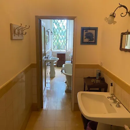 Entire Private Floor In An 1800S Frescoed Villa With Historic Park - Villa Mastrangelo Colli del Tronto Exterior foto