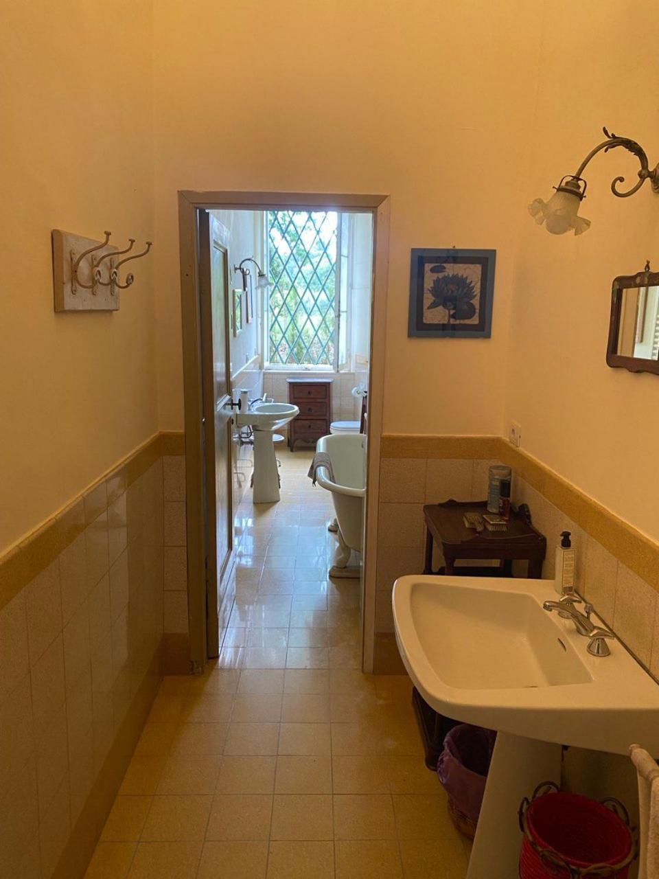 Entire Private Floor In An 1800s Frescoed With Historic Park - Mastrangelo