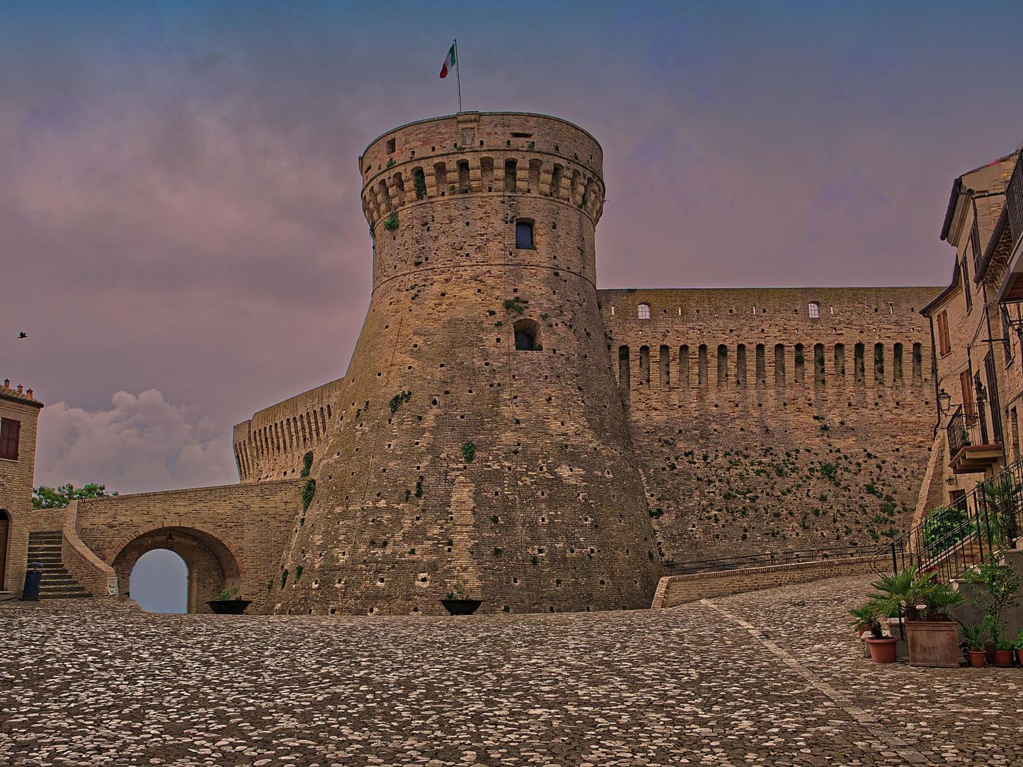 Entire Private Floor In An 1800s Frescoed With Historic Park - Mastrangelo Сasa de vacaciones Colli del Tronto